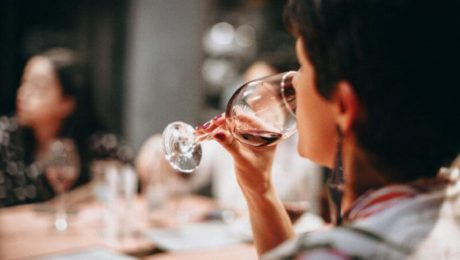 4 passos para avaliar e provar um vinho | LMH-Wines